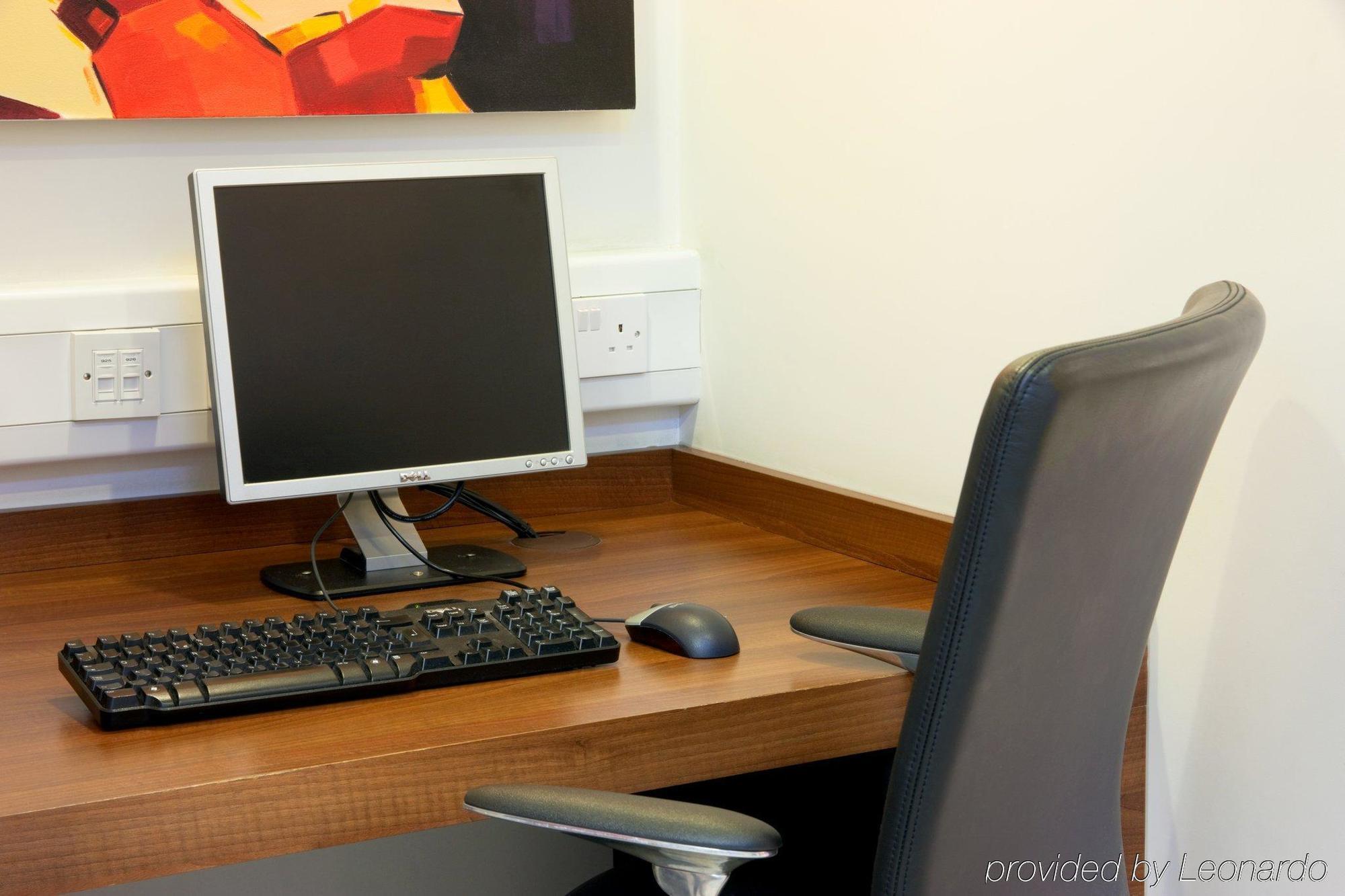 Holiday Inn Express Taunton East By Ihg Einrichtungen foto