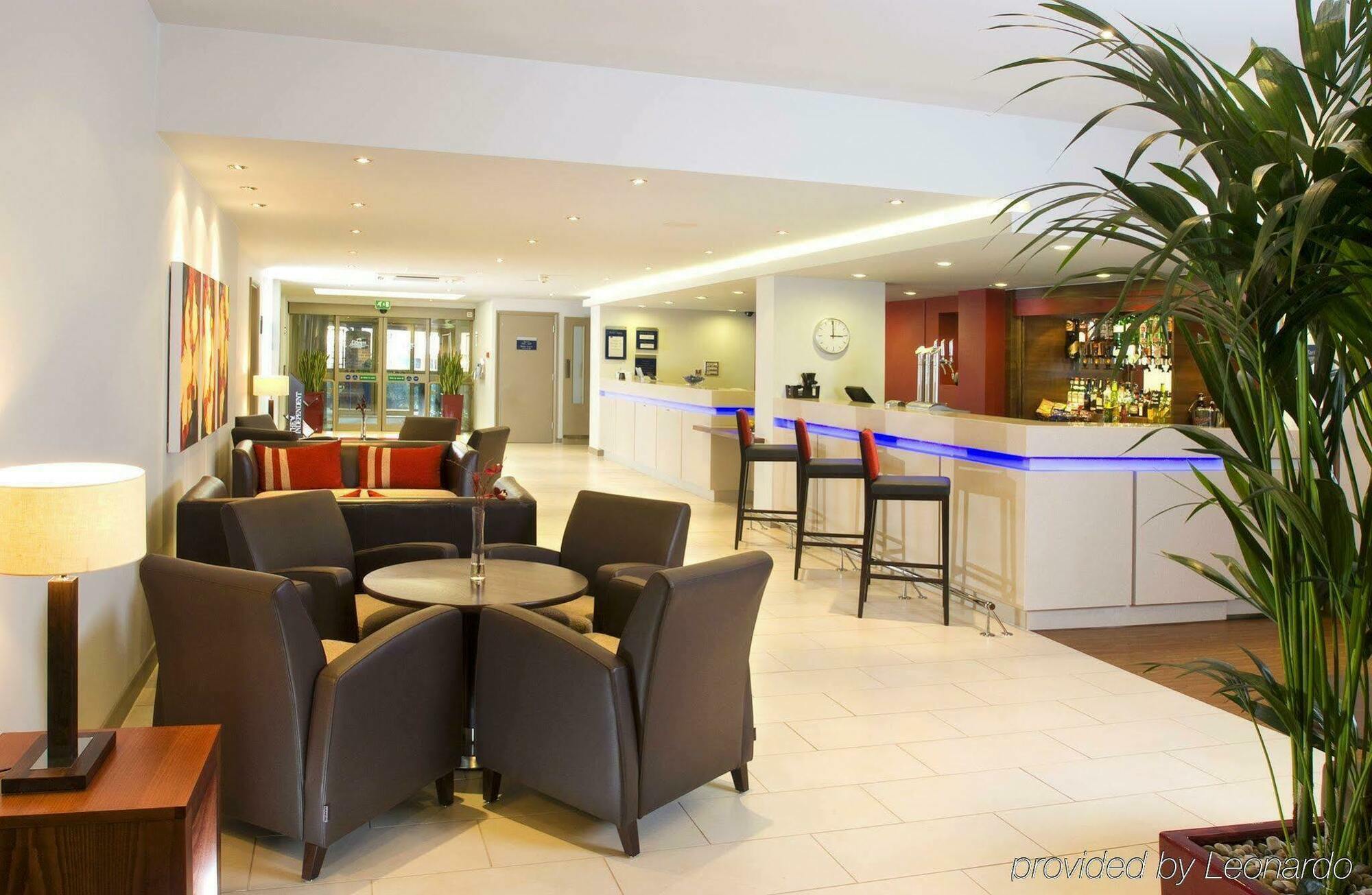 Holiday Inn Express Taunton East By Ihg Interior foto